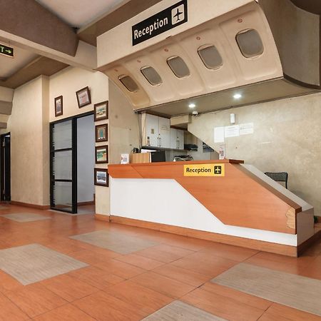 Reddoorz Near Mandaya Royal Hospital Puri Hotel Tangerang Eksteriør billede